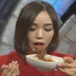 Kim Do-yeon Eating Noodles with Chocolate Kim Do-yeon Eating Noodles with Chocolate